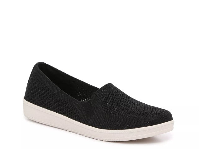 Skechers flats online dsw