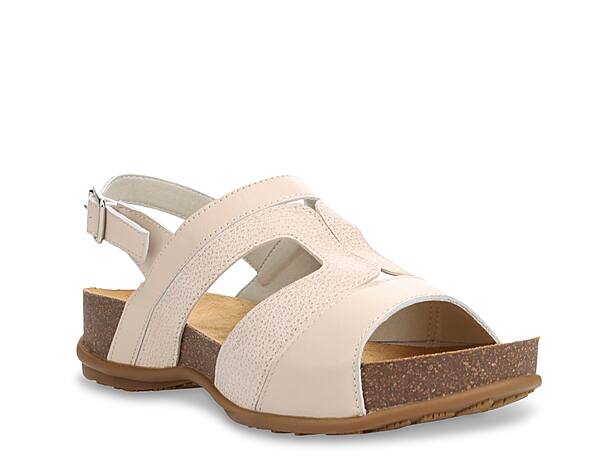 Vionic Paradise Kaytie Wedge Sandal - Free Shipping | DSW