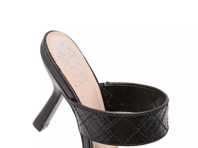 Vince camuto quilted discount sandals