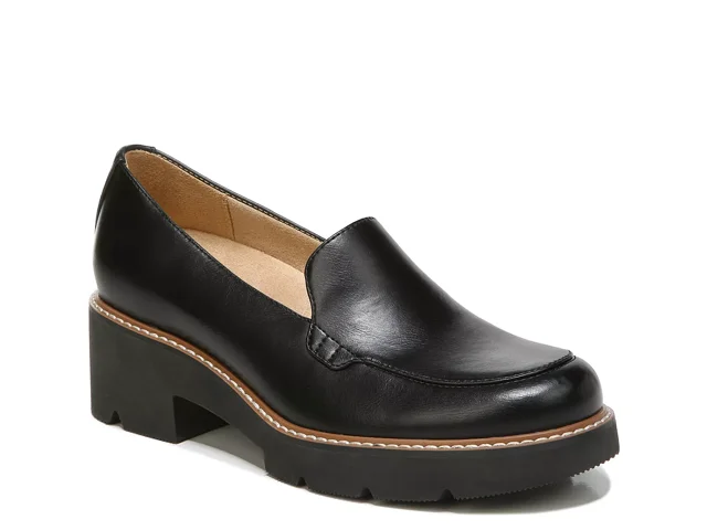 Naturalizer lorie loafer deals