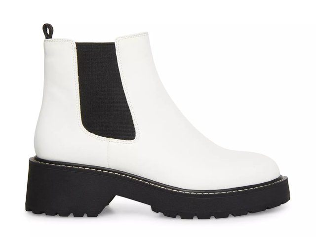 steve madden cindy chelsea boot
