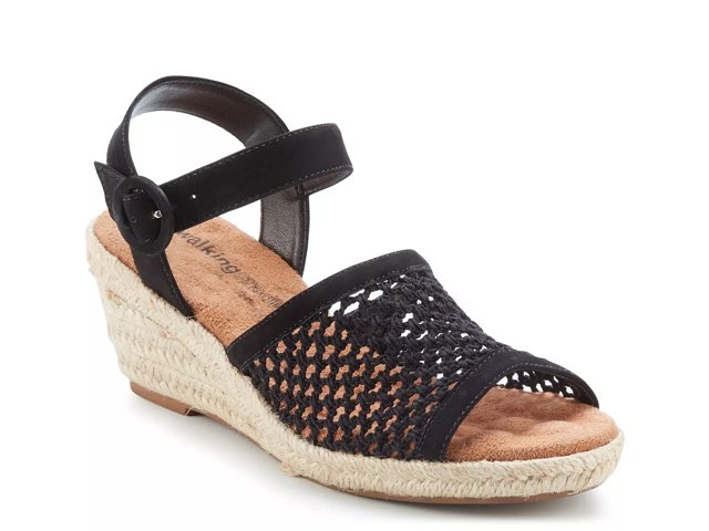 Dsw on sale walking sandals