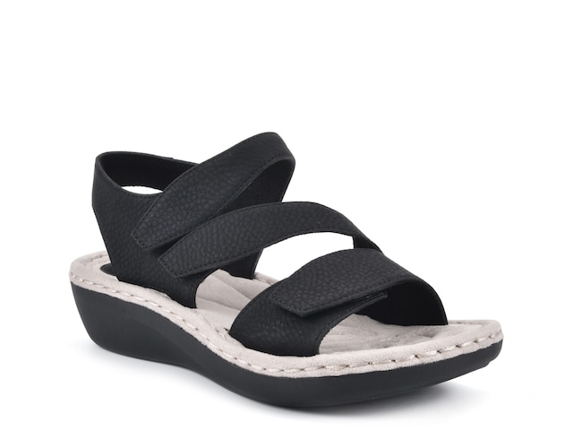 Cliffs by White Mountain Calibre Wedge Sandal - Free Shipping | DSW