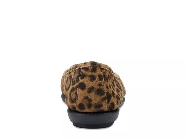 Aerosoles leopard print flats 2025
