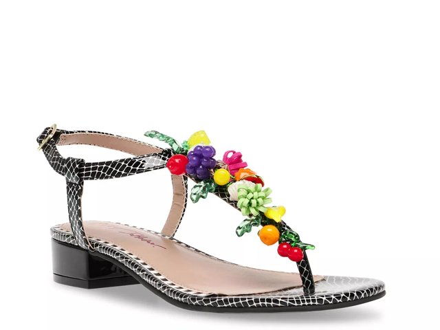 Betsey johnson hotsell sandals dsw
