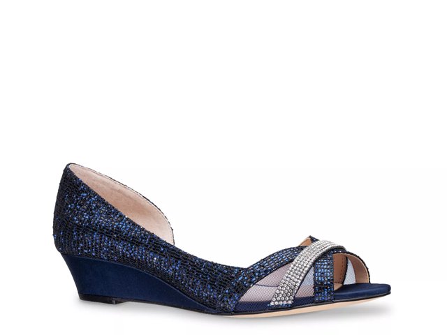 Nina Rebeca Wedge Pump