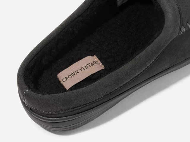 Vintage on sale mens slippers