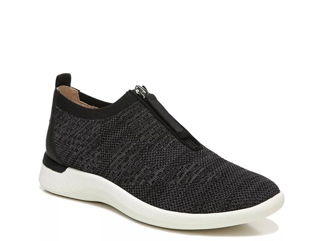 Dsw black slip on sneakers clearance