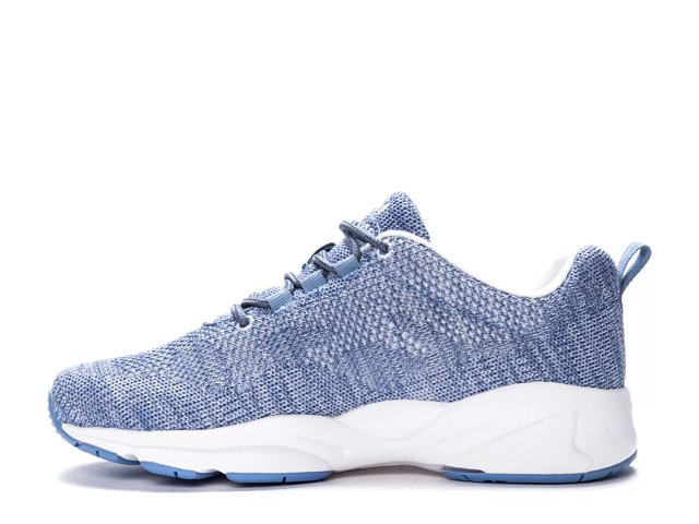 propet stability fly sneaker