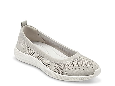 Women's Extra Wide Shoes