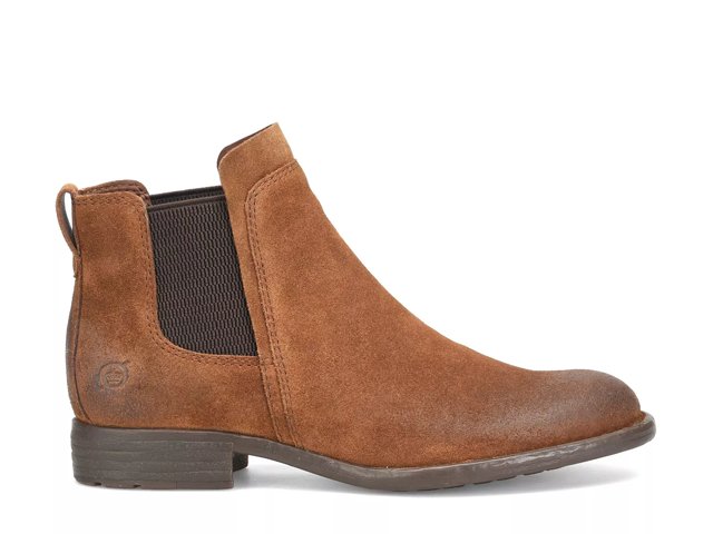 Chelsea boots born store