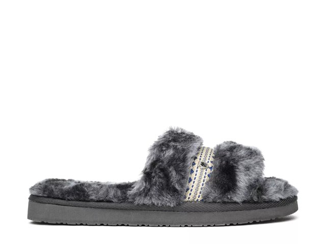 Minnetonka slipper 2025 slide