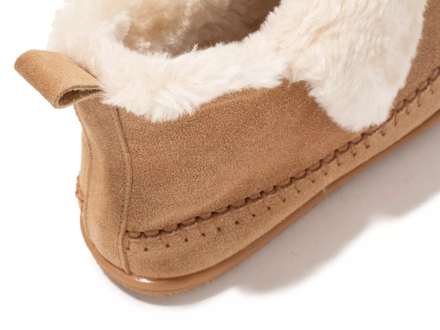 Minnetonka bootie slippers sales