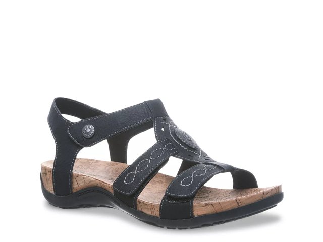 Bearpaw sandals on sale hotsell