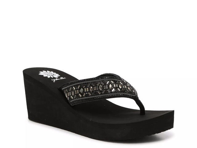 Yellow box flip flops near me deals