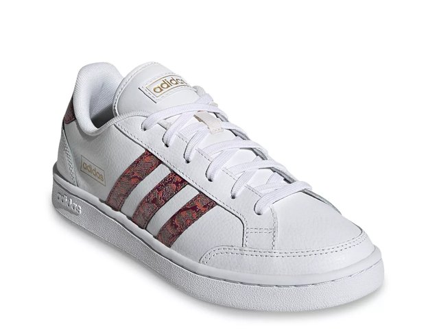 Dsw adidas tennis shoes deals