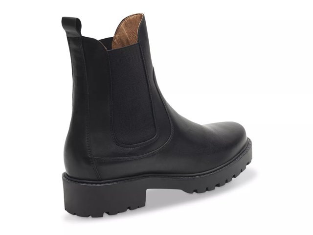 Chelsea boots andré top