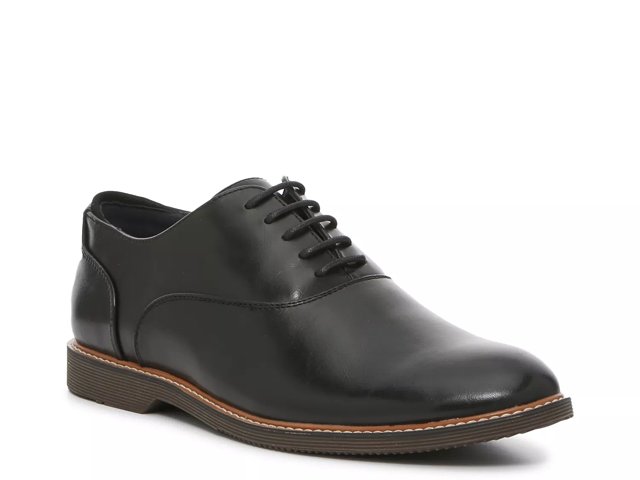 Steve madden never oxford store