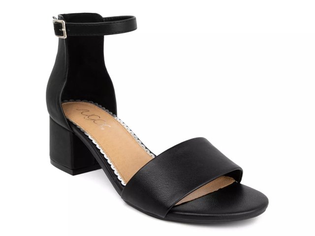 Dsw black block heel top