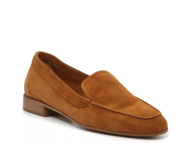 Coach and Four Vera Moccasin
