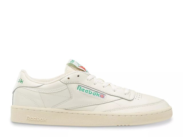 Reebok Club C 85 Vintage in White Size 8.5