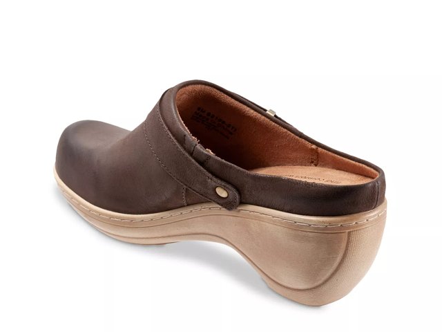 Softwalk clogs clearance