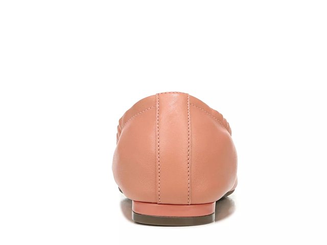 vionic alexa flat