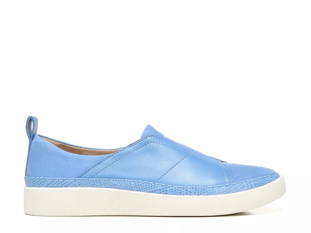 vionic zinah slip on sneaker
