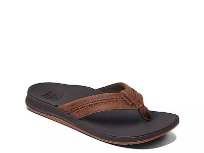 Black leather discount reef flip flops