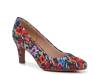Kelly & Katie Genna Pump