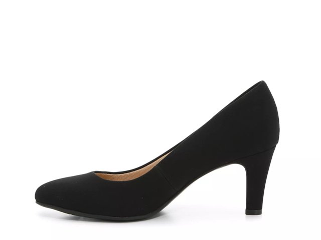 Kelly & discount katie davonna pump