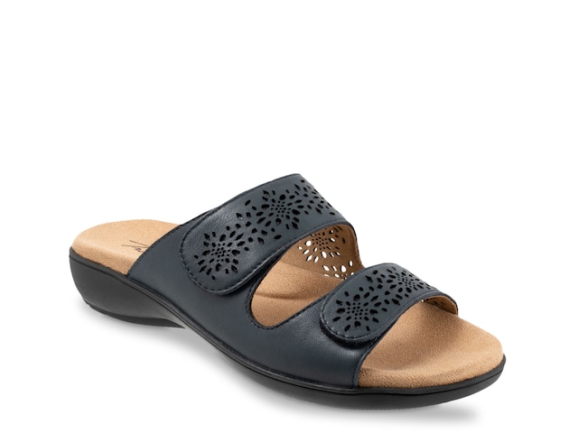 Trotters Ruthie Sandal - Free Shipping | DSW