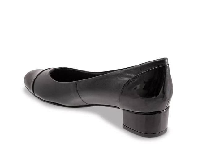 Dsw daisy heels cheap