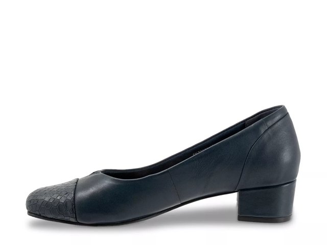Trotters Daisy Pump Free Shipping DSW