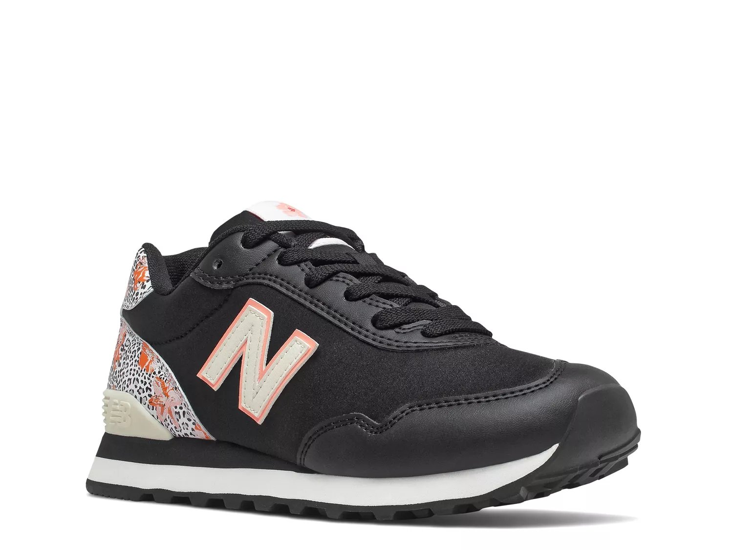 New balance shop womens black sneakers