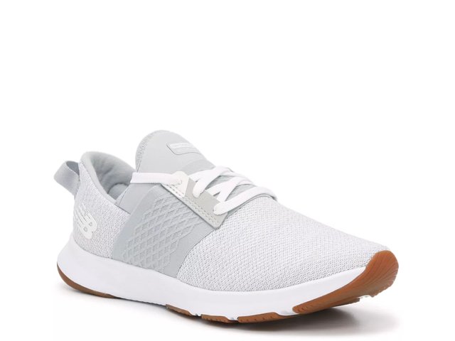 Women's new balance top fuelcore nergize sneakers