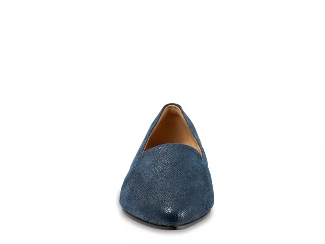 Harlowe pointy toe loafer top