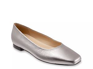 Dsw flat clearance silver shoes