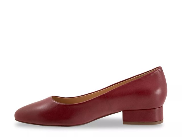 Trotters Jewel Pump Free Shipping DSW