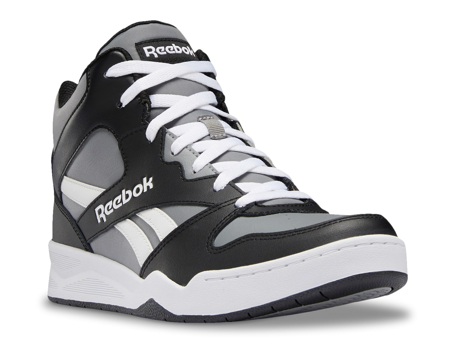 Reebok Royal BB4500 Low 2 Shoes in FTWWHT/CBLACK/FTWWHT