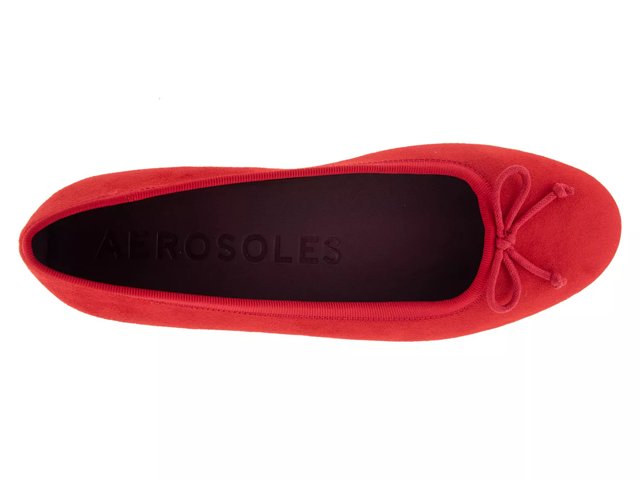 Red flats discount shoes dsw