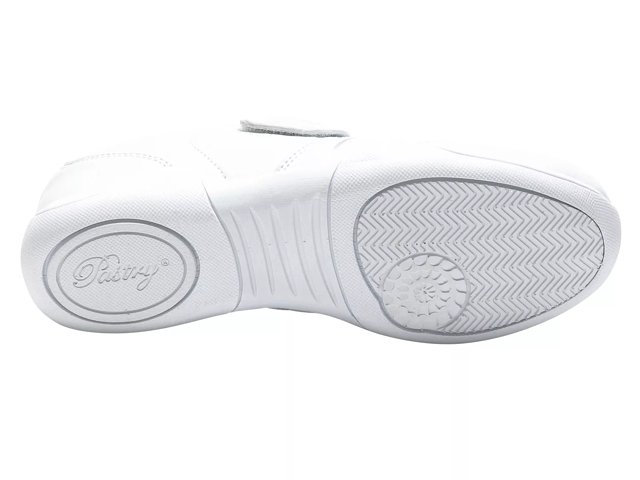 Dsw discount cheer shoes