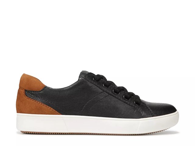 Naturalizer sales morrison black