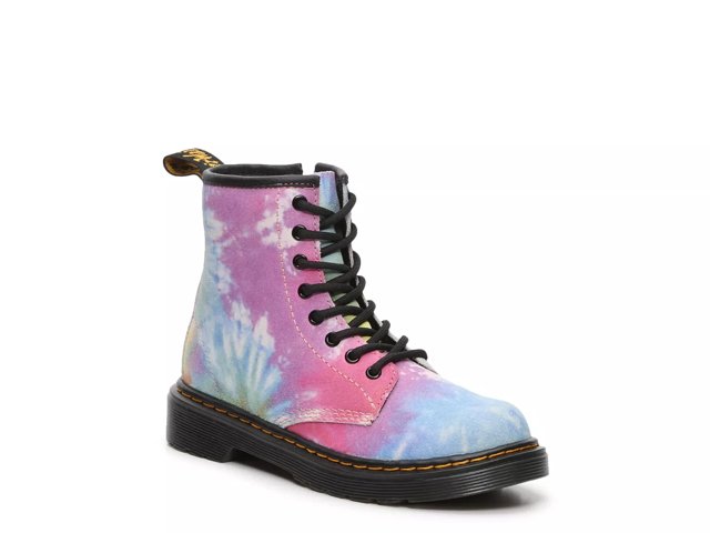 Tie on sale dye boots
