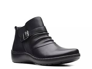 Clarks clearance booties black