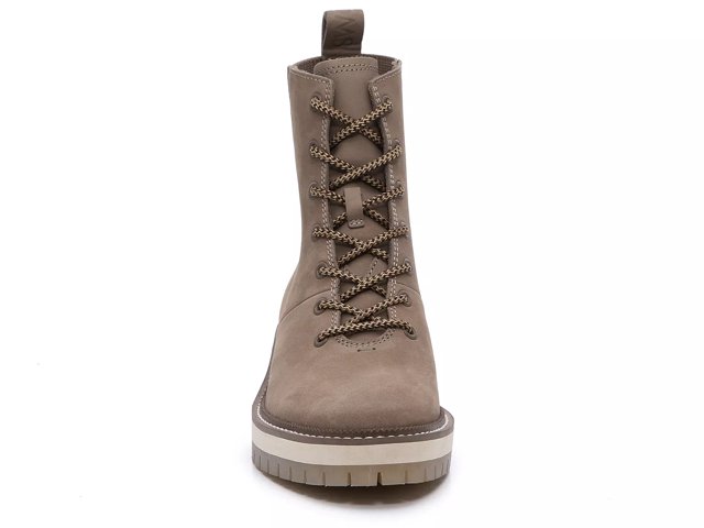 toms combat boot