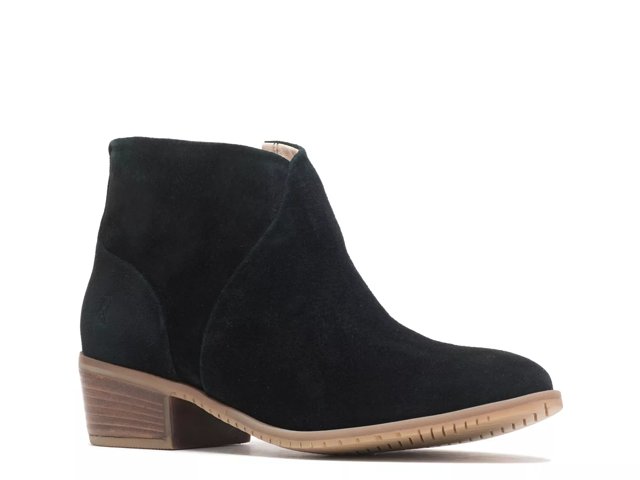 Dsw black on sale suede booties