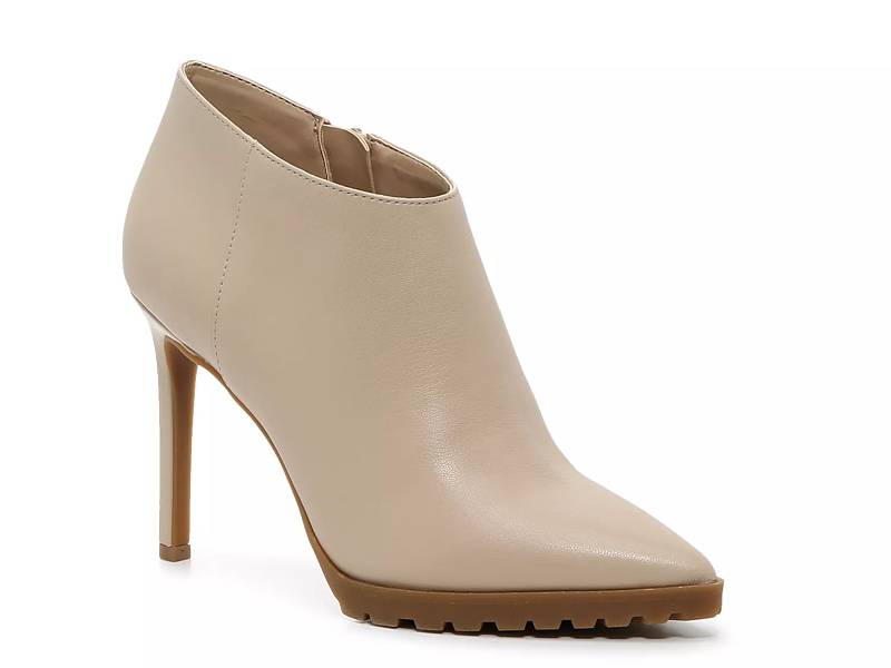 Calvin klein store sandria boots