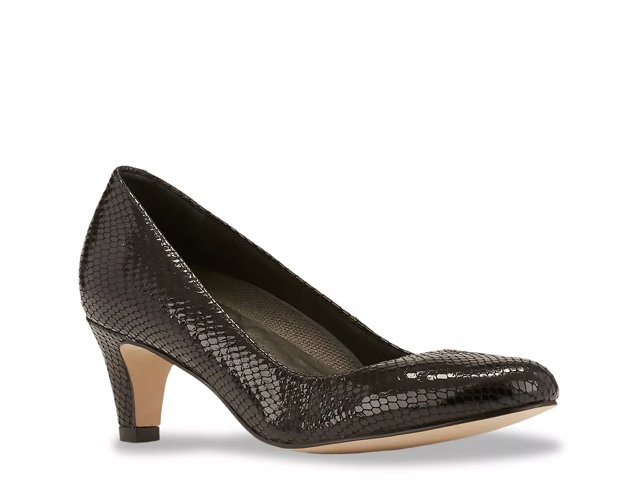 Walking Cradles Marjorie Pump Free Shipping DSW