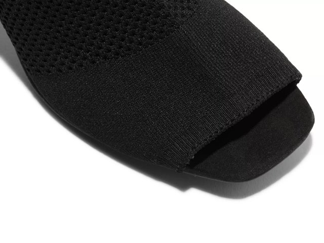 Dsw black peep toe booties hotsell